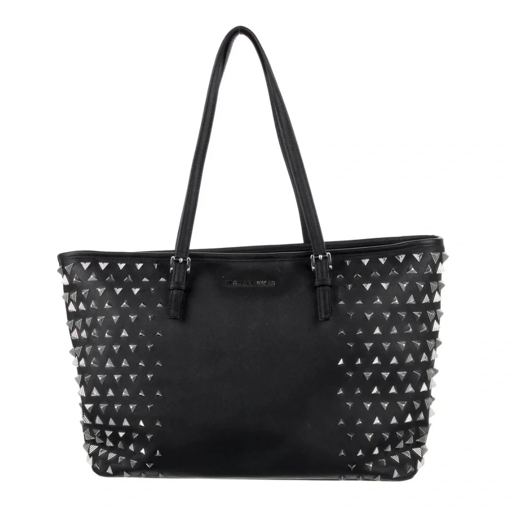 NWOT MICHAEL KORS LIMITED Edition #167/2000  Jet Set Pyramid Stud Large Tote Bag - Picture 3 of 9